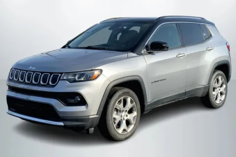 Silver 2022 Jeep Compass Limited Sport Utility 4D for sale in Janesville, WI