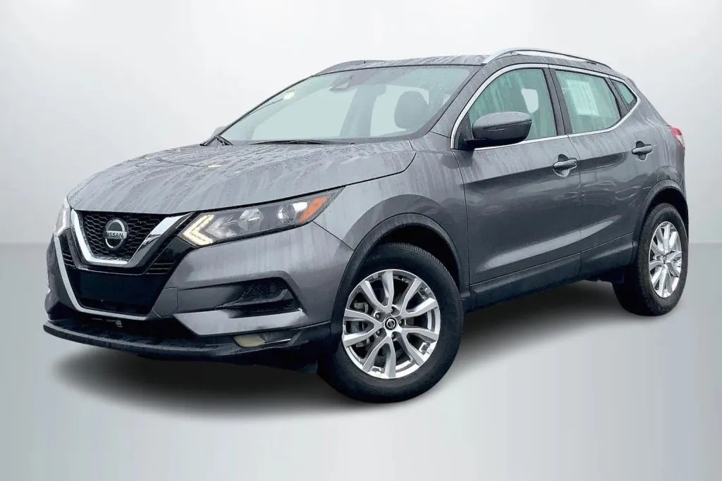 2021 Nissan Rogue Sport SV Sport Utility 4D for sale in Janesville, WI