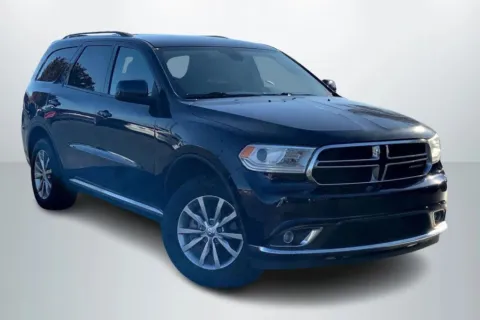 Photos of 2018 Dodge Durango SXT Sport Utility 4D for sale in Janesville, WI at Cool Car Guys