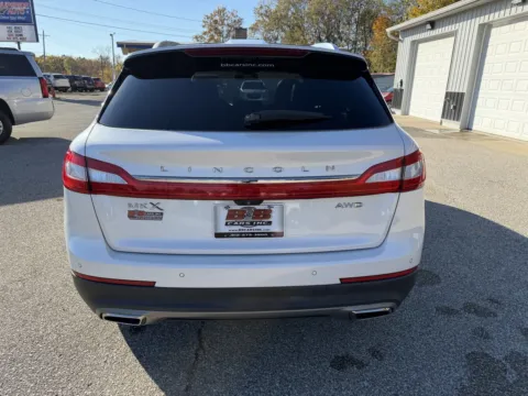 More photos of 2017 Lincoln MKX Reserve at B&B Cars Inc., IN