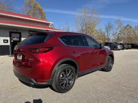More photos of 2017 Mazda CX-5 GT at B&B Cars Inc., IN