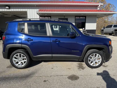 More photos of 2018 Jeep Renegade Latitude at B&B Cars Inc., IN