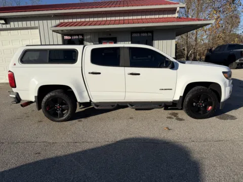 More photos of 2017 Chevrolet Colorado LT at B&B Cars Inc., IN
