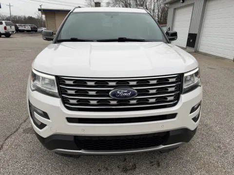 Photos of 2017 Ford Explorer XLT for sale in Bedford, IN at B&B Cars Inc.