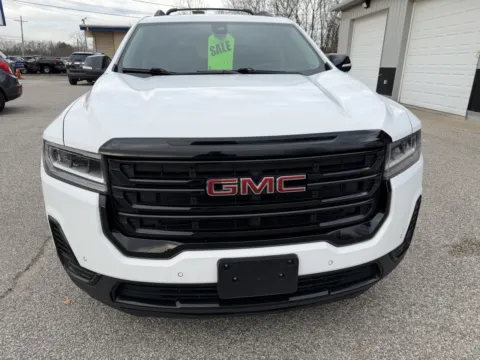 Photos of 2021 GMC Acadia SLE for sale in Bedford, IN at B&B Cars Inc.