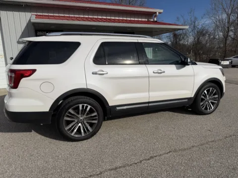 Another view of 2017 Ford Explorer Platinum for sale in Bedford, IN at B&B Cars Inc.