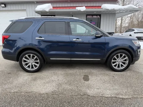 More photos of 2016 Ford Explorer Limited at B&B Cars Inc., IN