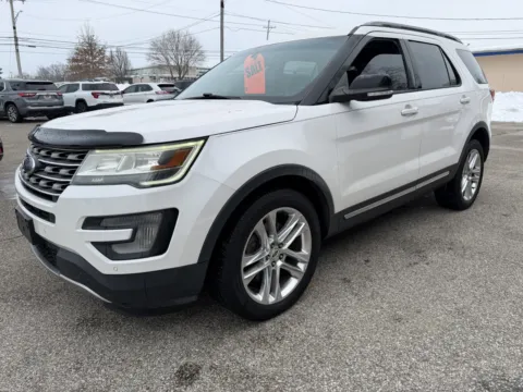 White 2017 Ford Explorer XLT for sale in Bedford, IN