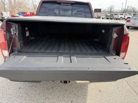 More photos of 2018 Honda Ridgeline RTL-E at B&B Cars Inc., IN