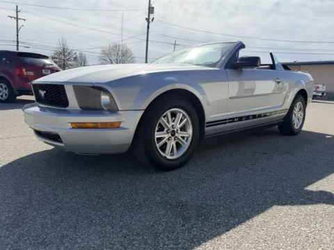 Silver 2007 Ford Mustang V6 Deluxe for sale in Bedford, IN