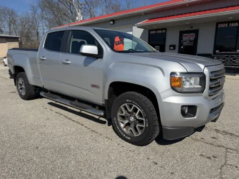 Another view of 2015 GMC Canyon SLE for sale in Bedford, IN at B&B Cars Inc.