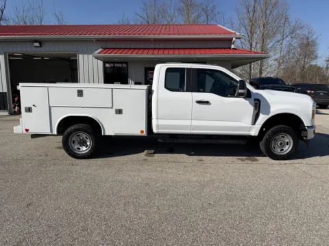 More photos of 2024 Ford F-250 Super Duty XL at B&B Cars Inc., IN