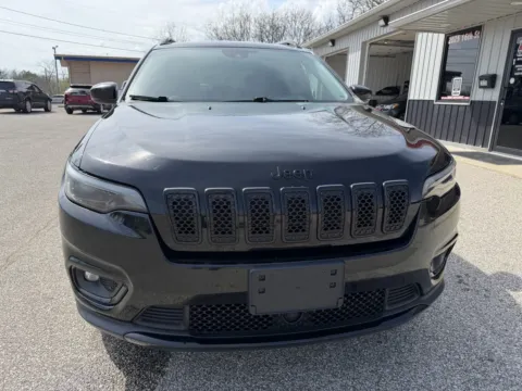 Photos of 2021 Jeep Cherokee Latitude Plus for sale in Bedford, IN at B&B Cars Inc.