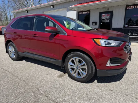 Another view of 2019 Ford Edge SEL for sale in Bedford, IN at B&B Cars Inc.