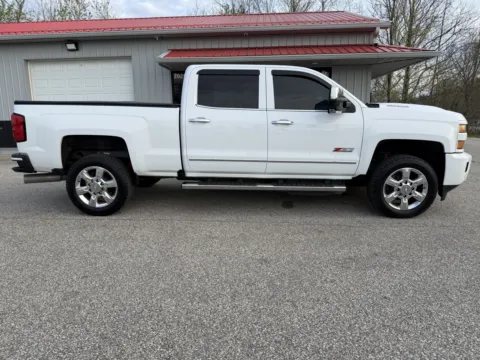 More photos of 2019 Chevrolet Silverado 2500HD LTZ at B&B Cars Inc., IN