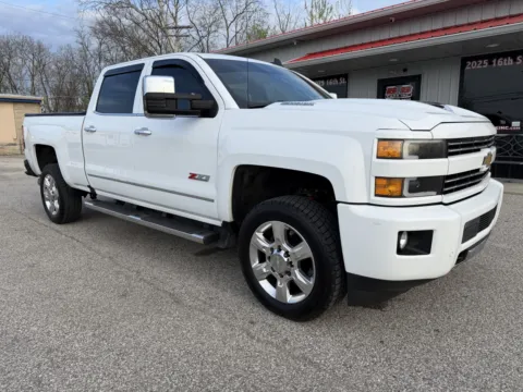 Another view of 2019 Chevrolet Silverado 2500HD LTZ for sale in Bedford, IN at B&B Cars Inc.
