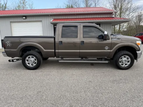 More photos of 2016 Ford F-250 Super Duty XLT at B&B Cars Inc., IN