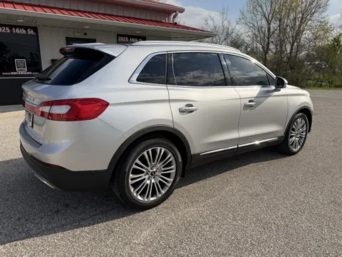 More photos of 2018 Lincoln MKX Reserve at B&B Cars Inc., IN