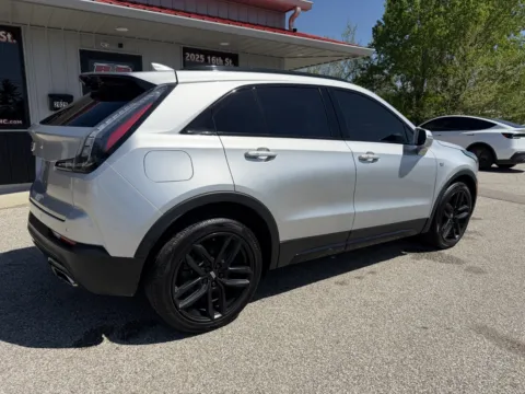 More photos of 2019 Cadillac XT4 Sport at B&B Cars Inc., IN