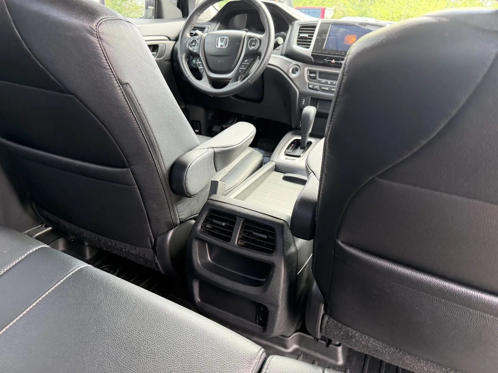 2017 Honda Ridgeline RTL-T - Photo 14
