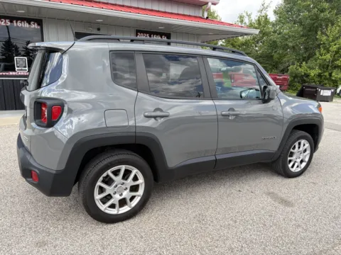 More photos of 2021 Jeep Renegade Latitude at B&B Cars Inc., IN
