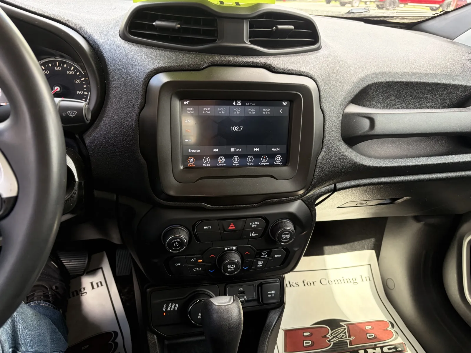 2021 Jeep Renegade Latitude - Photo 41