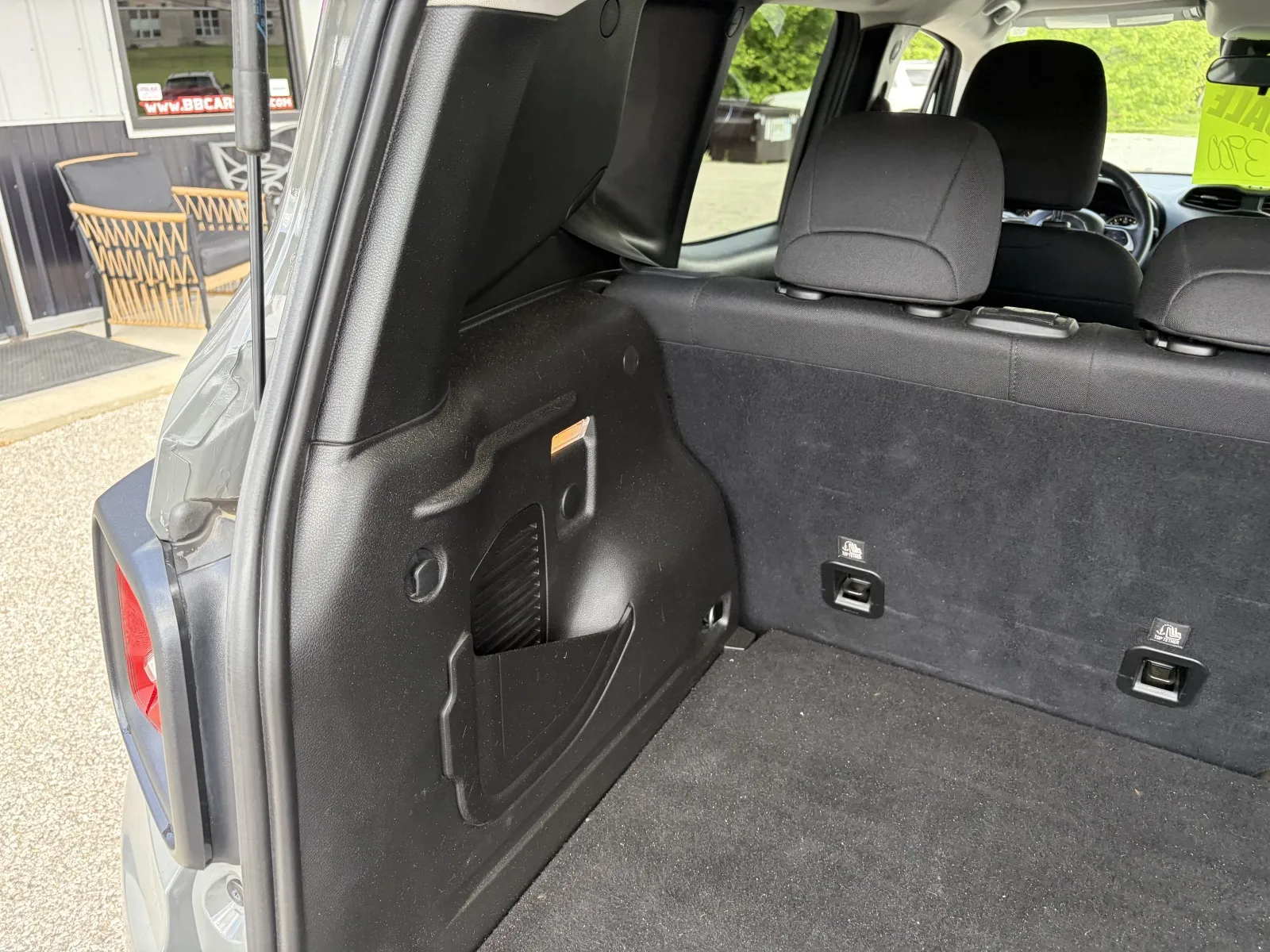 2021 Jeep Renegade Latitude - Photo 10
