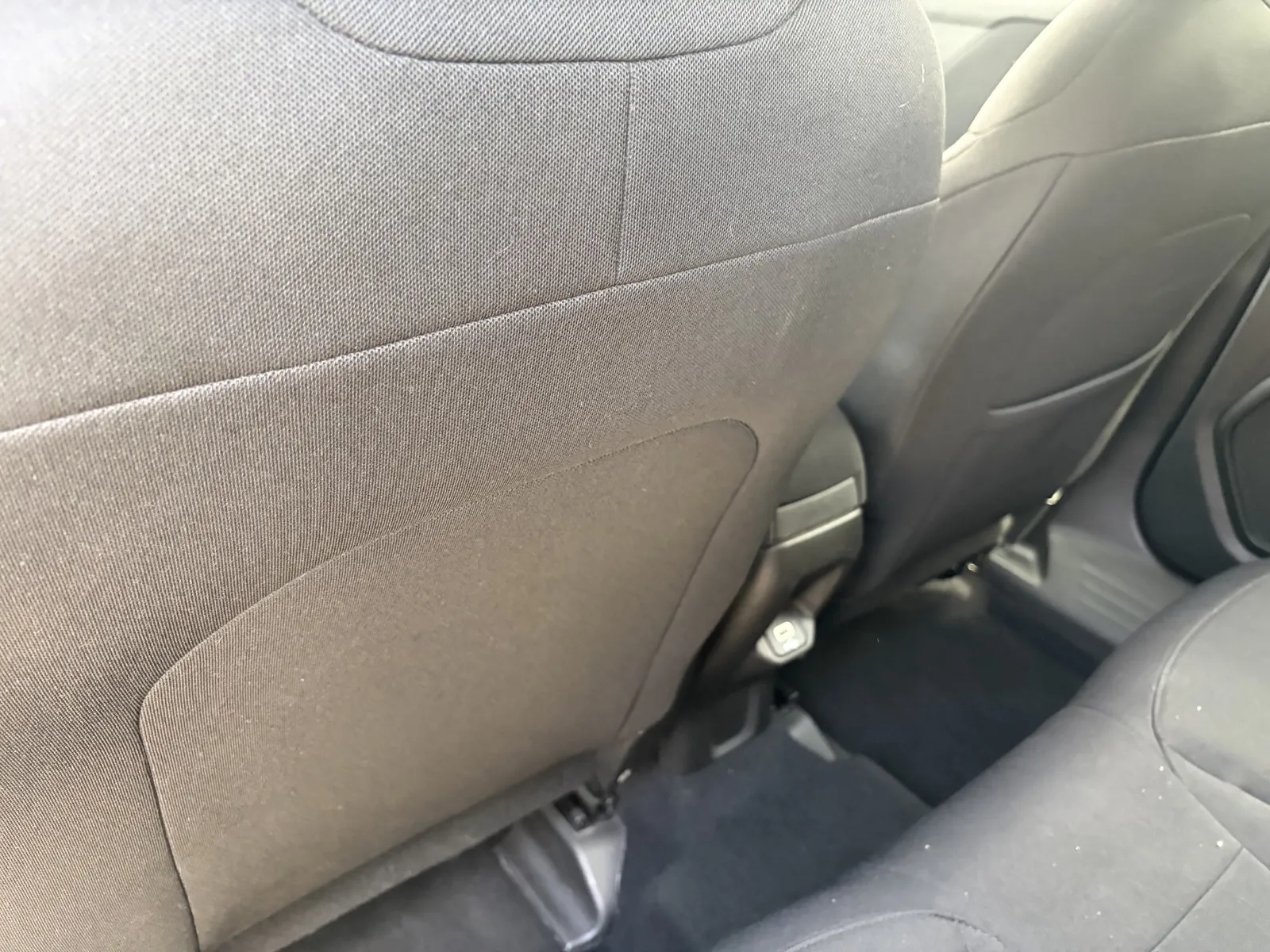2021 Jeep Renegade Latitude - Photo 28