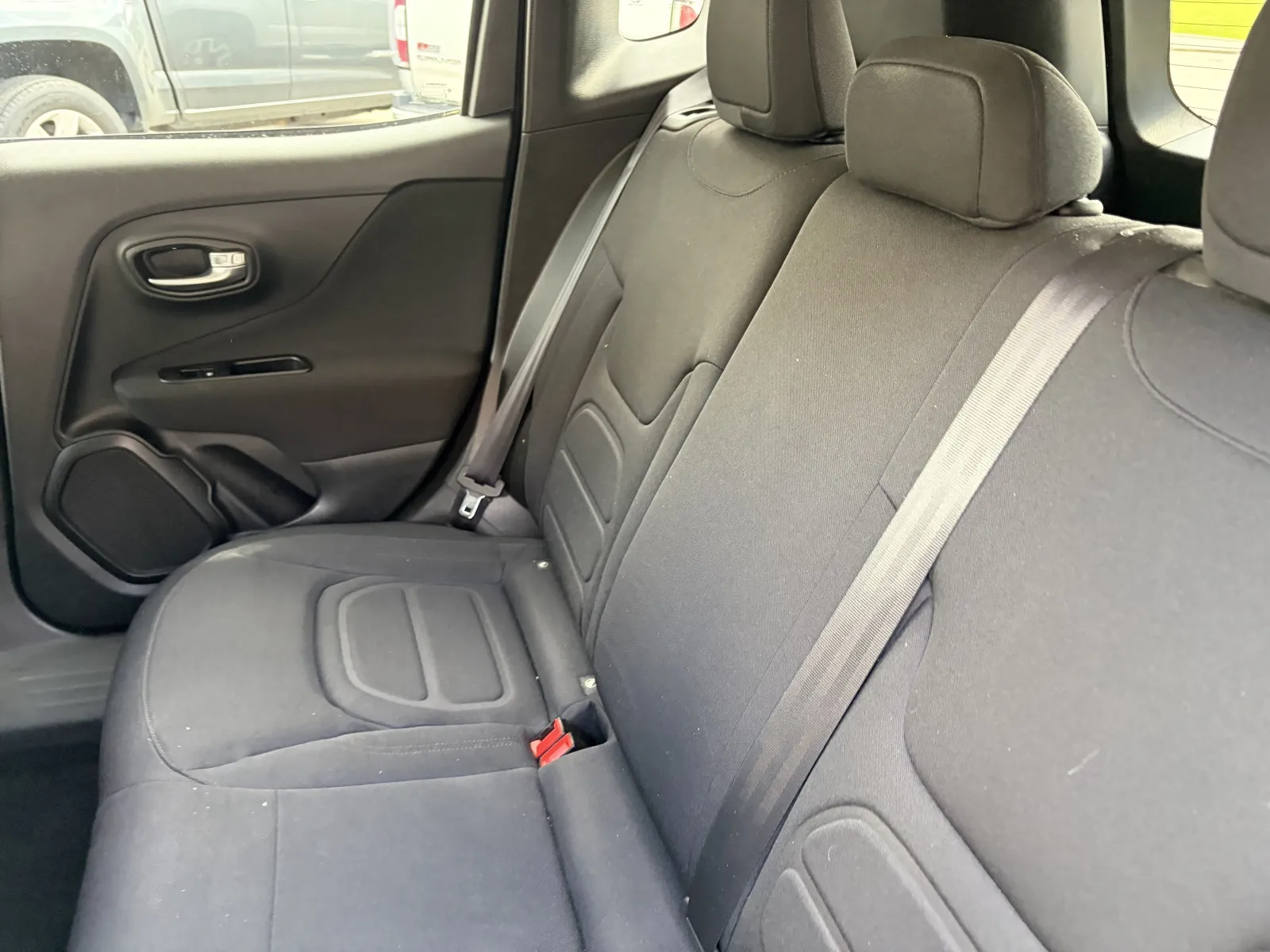 2021 Jeep Renegade Latitude - Photo 27