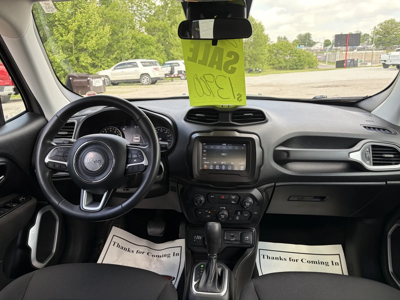 2021 Jeep Renegade Latitude - Photo 19
