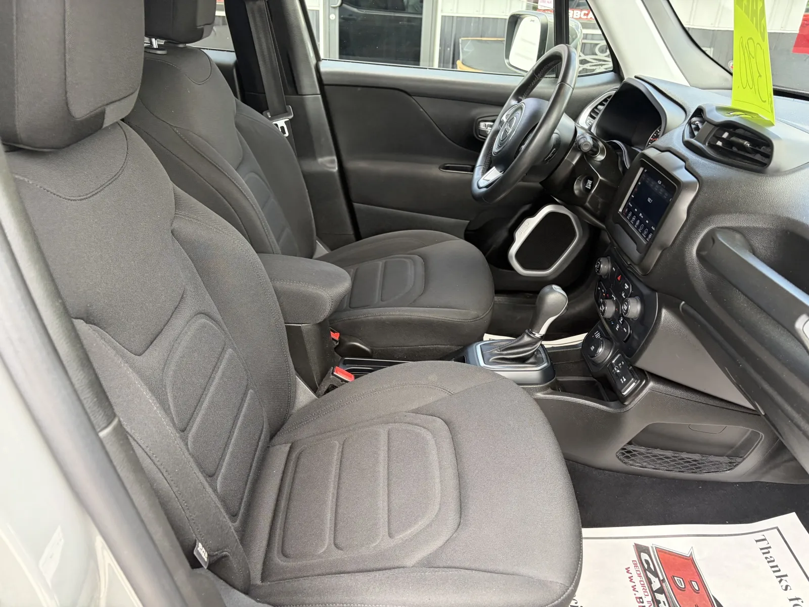 2021 Jeep Renegade Latitude - Photo 21