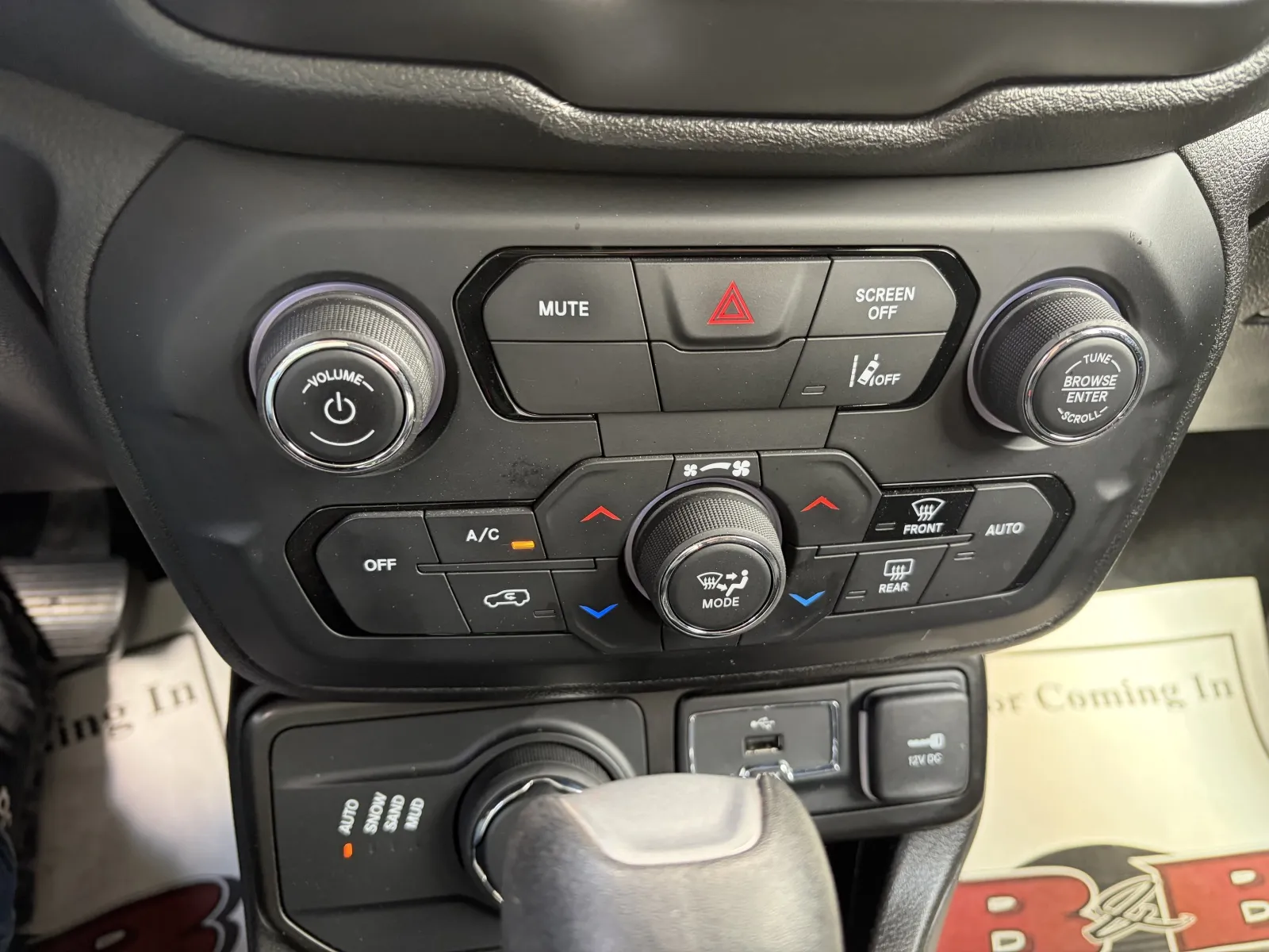 2021 Jeep Renegade Latitude - Photo 37