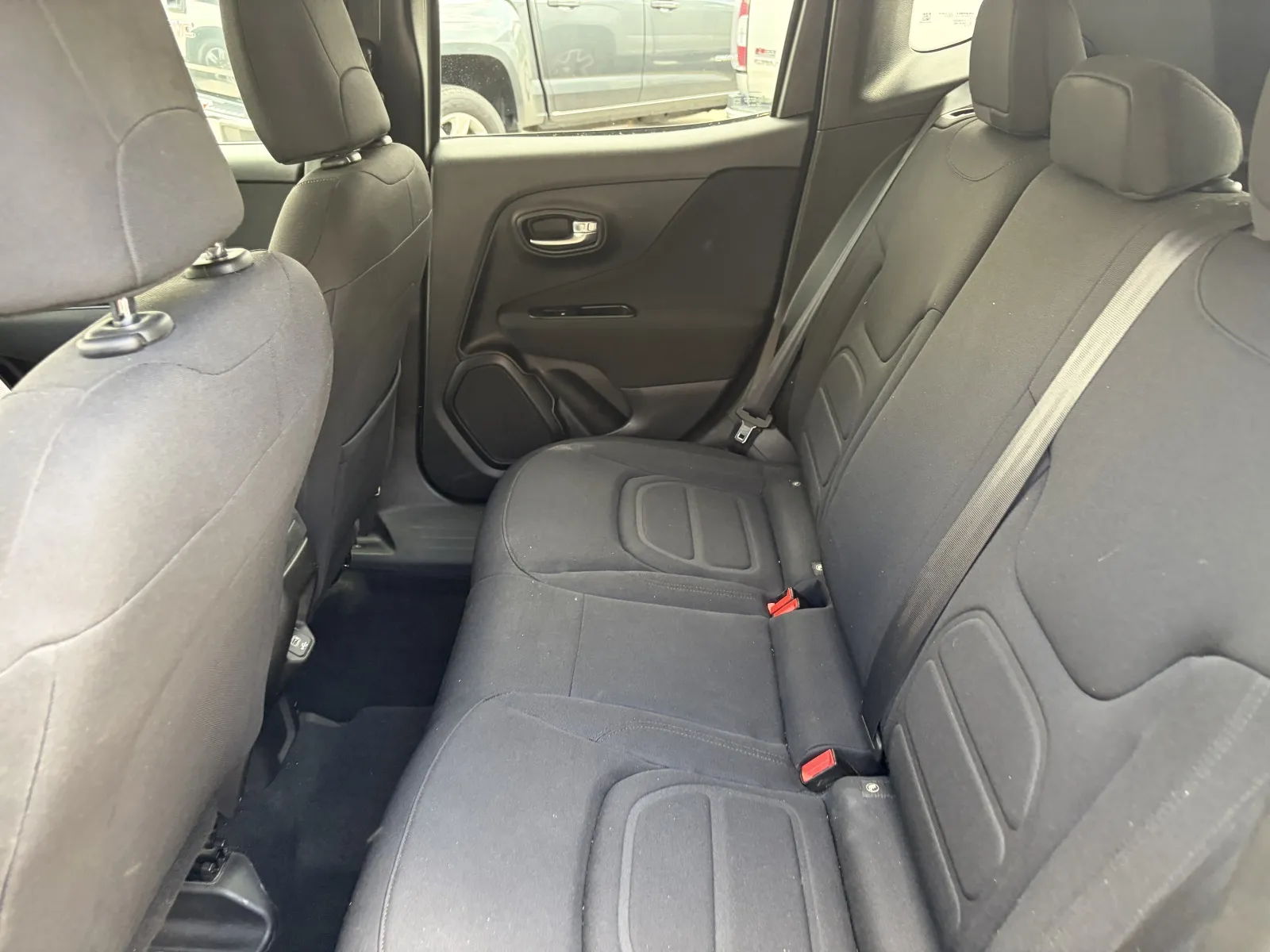 2021 Jeep Renegade Latitude - Photo 26