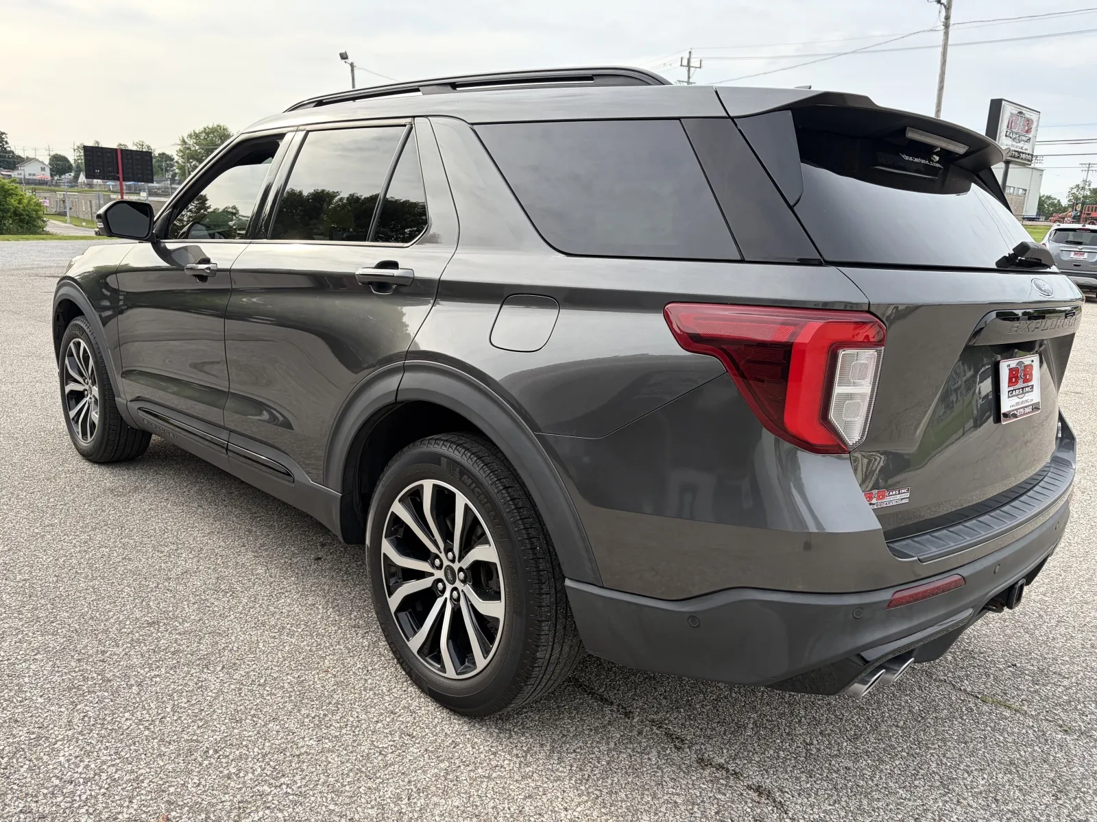 2020 Ford Explorer ST - Photo 7