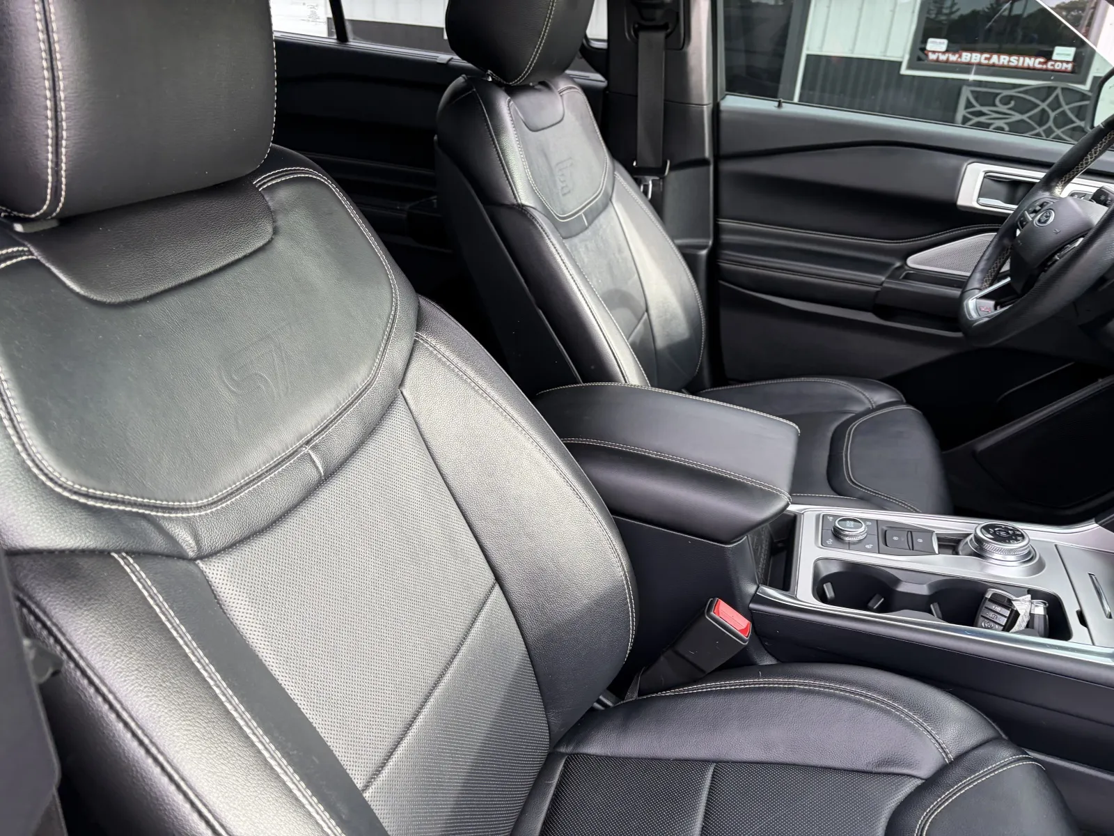 2020 Ford Explorer ST - Photo 22