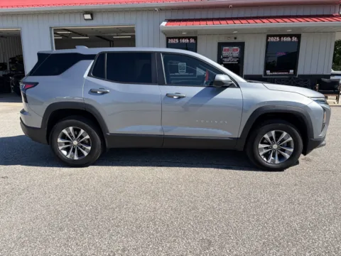 More photos of 2025 Chevrolet Equinox LT at B&B Cars Inc., IN