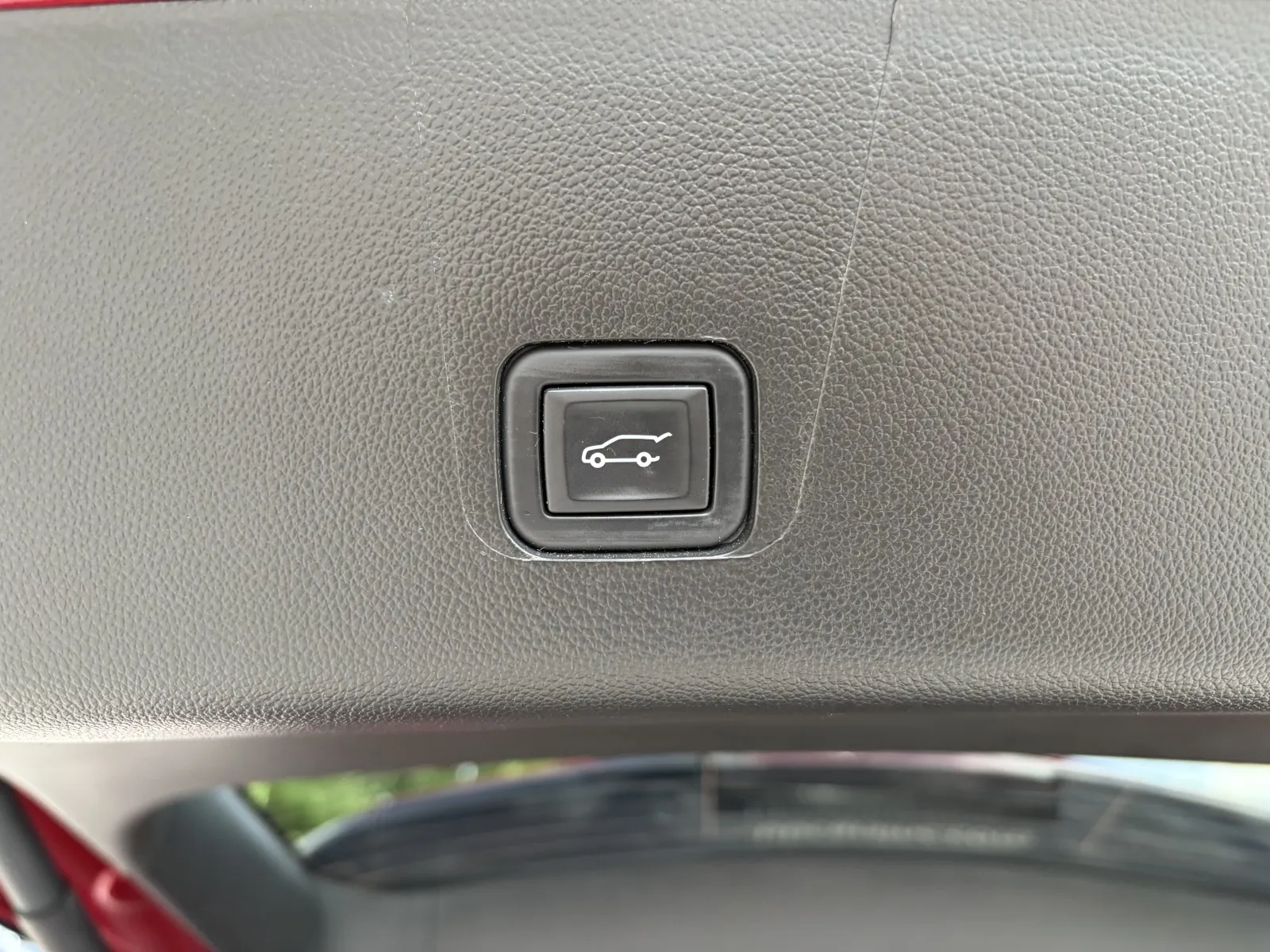 2023 Chevrolet Traverse RS - Photo 16