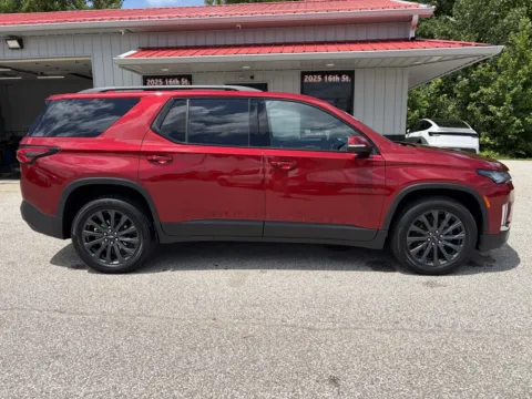 More photos of 2023 Chevrolet Traverse RS at B&B Cars Inc., IN