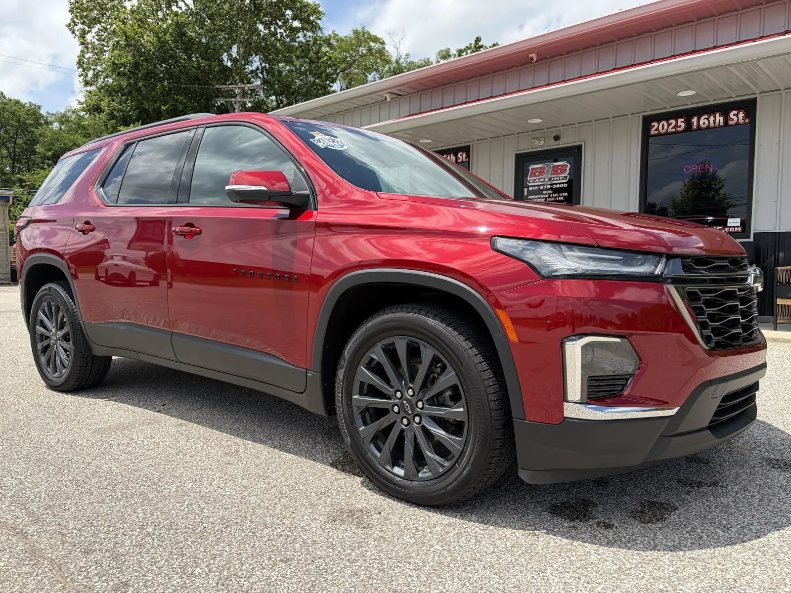 2023 Chevrolet Traverse RS - Photo 6