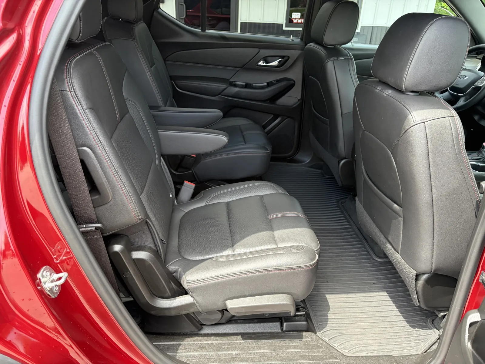 2023 Chevrolet Traverse RS - Photo 17