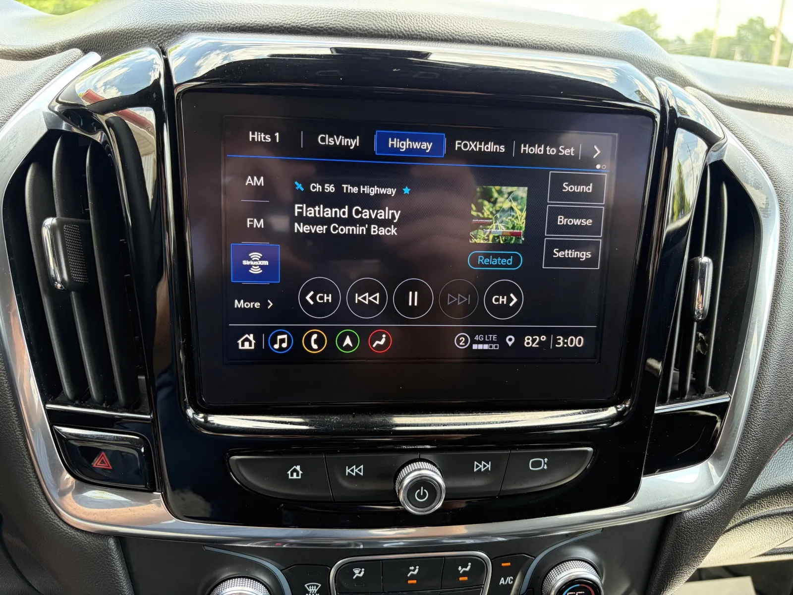 2023 Chevrolet Traverse RS - Photo 41