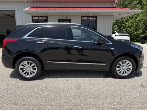 More photos of 2018 Cadillac XT5 at B&B Cars Inc., IN