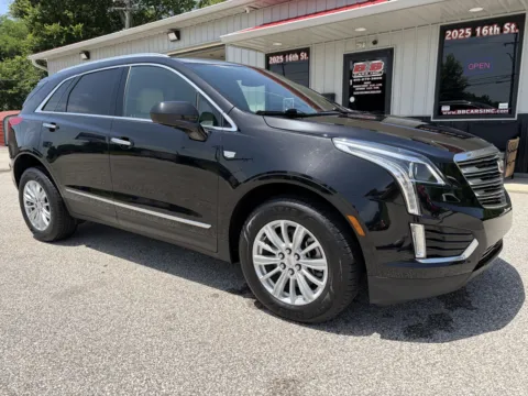 Another view of 2018 Cadillac XT5 for sale in Bedford, IN at B&B Cars Inc.