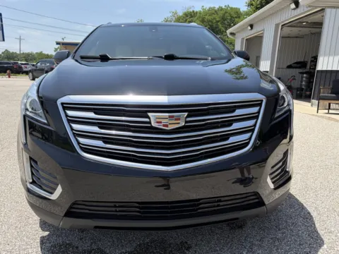 Photos of 2018 Cadillac XT5 for sale in Bedford, IN at B&B Cars Inc.