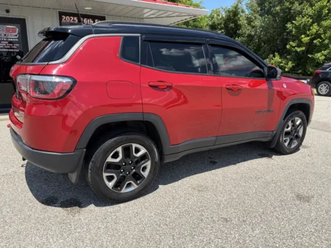 More photos of 2018 Jeep Compass Trailhawk at B&B Cars Inc., IN