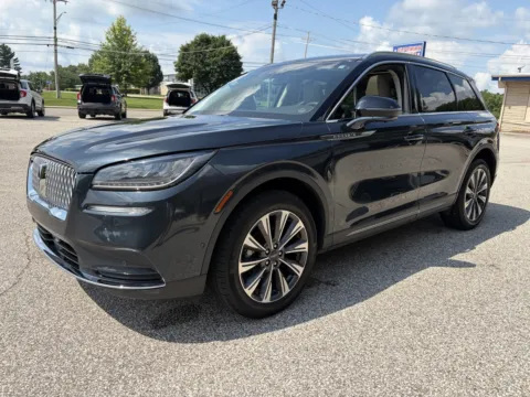 Blue 2022 Lincoln Corsair Reserve for sale in Bedford, IN