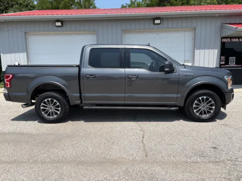 More photos of 2018 Ford F-150 XLT at B&B Cars Inc., IN