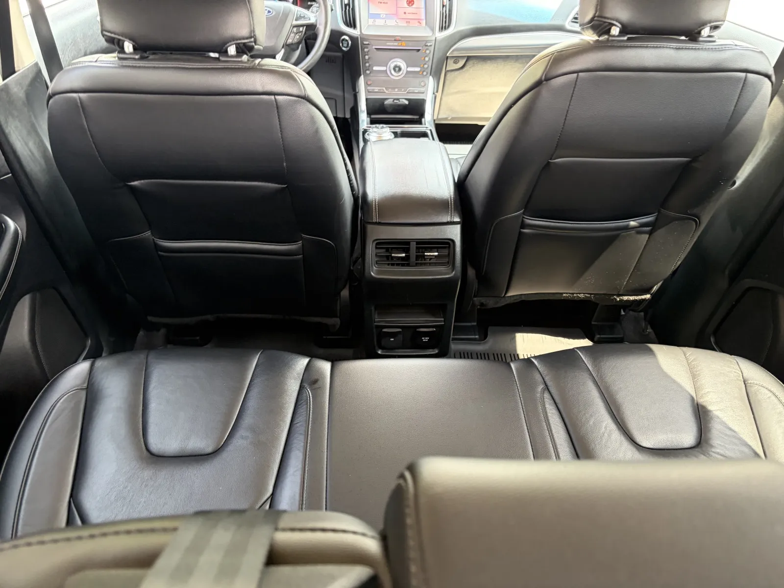 2019 Ford Edge Titanium - Photo 11