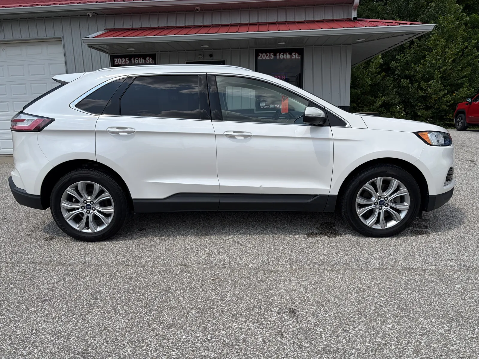 2019 Ford Edge Titanium - Photo 4