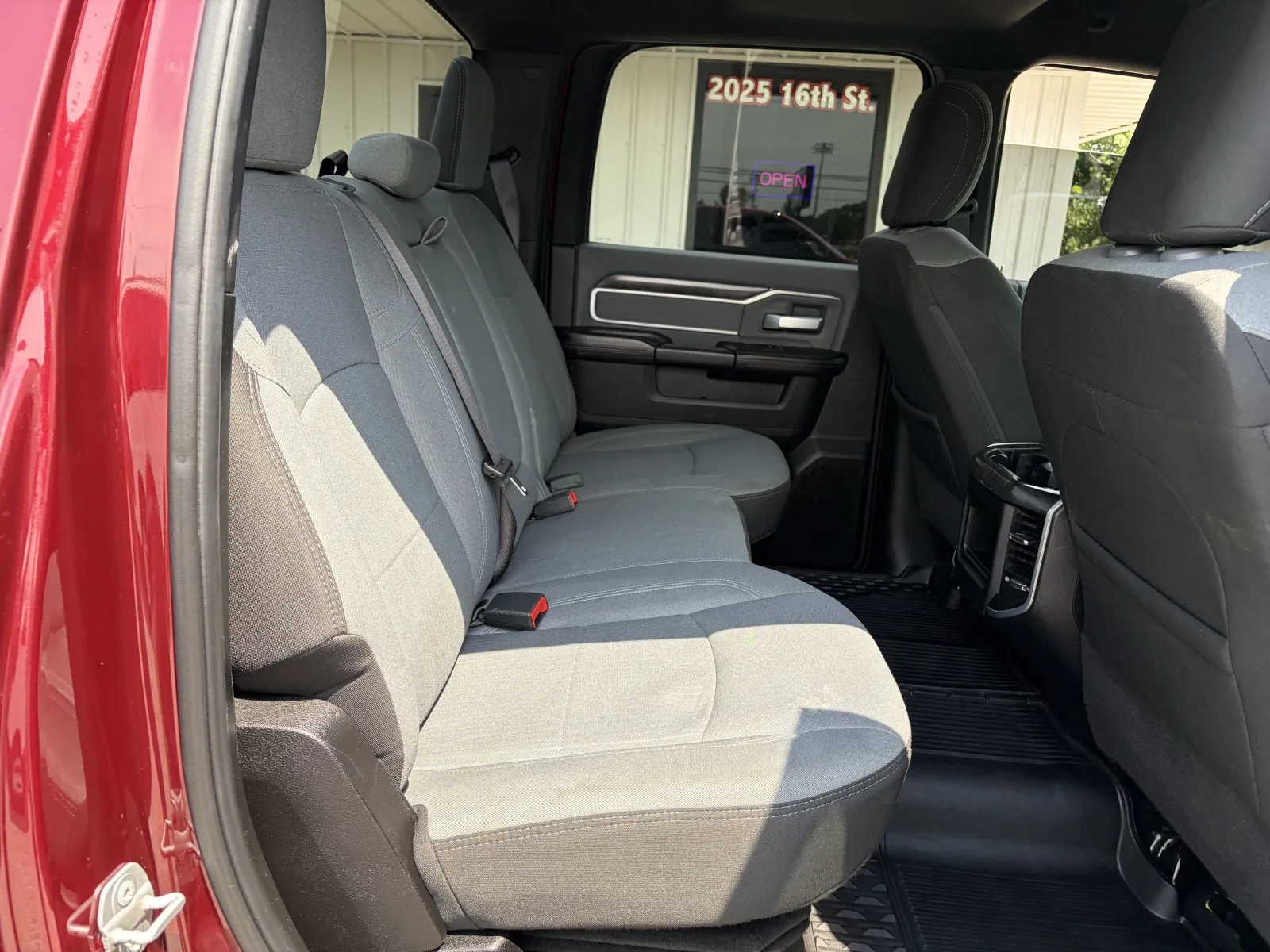 2021 RAM Ram 2500 Pickup Big Horn - Photo 10